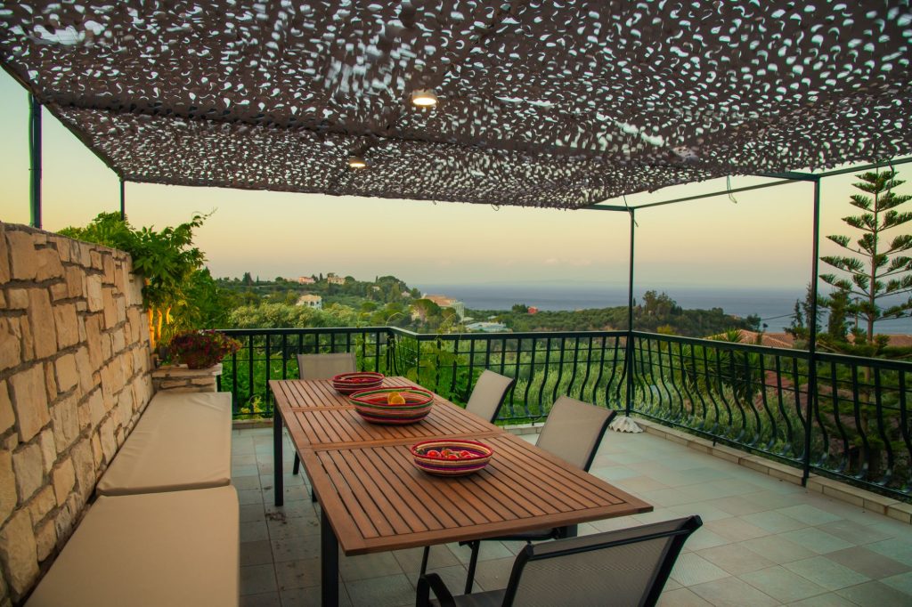 Orama Stone Apartments in Bochali, Zakynthos – traditional stone holiday apartments with panoramic views, modern amenities, and serene surroundings