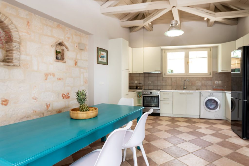 Orama Stone Apartments in Bochali, Zakynthos – traditional stone holiday apartments with panoramic views, modern amenities, and serene surroundings